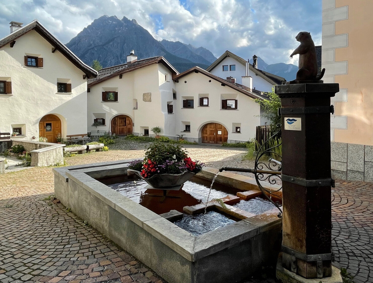 Bauliche Identität - Erste Engadiner Architekturtage 21.-23. Oktober 2021 in der Fundaziun Nairs in Scuol - Teil 1