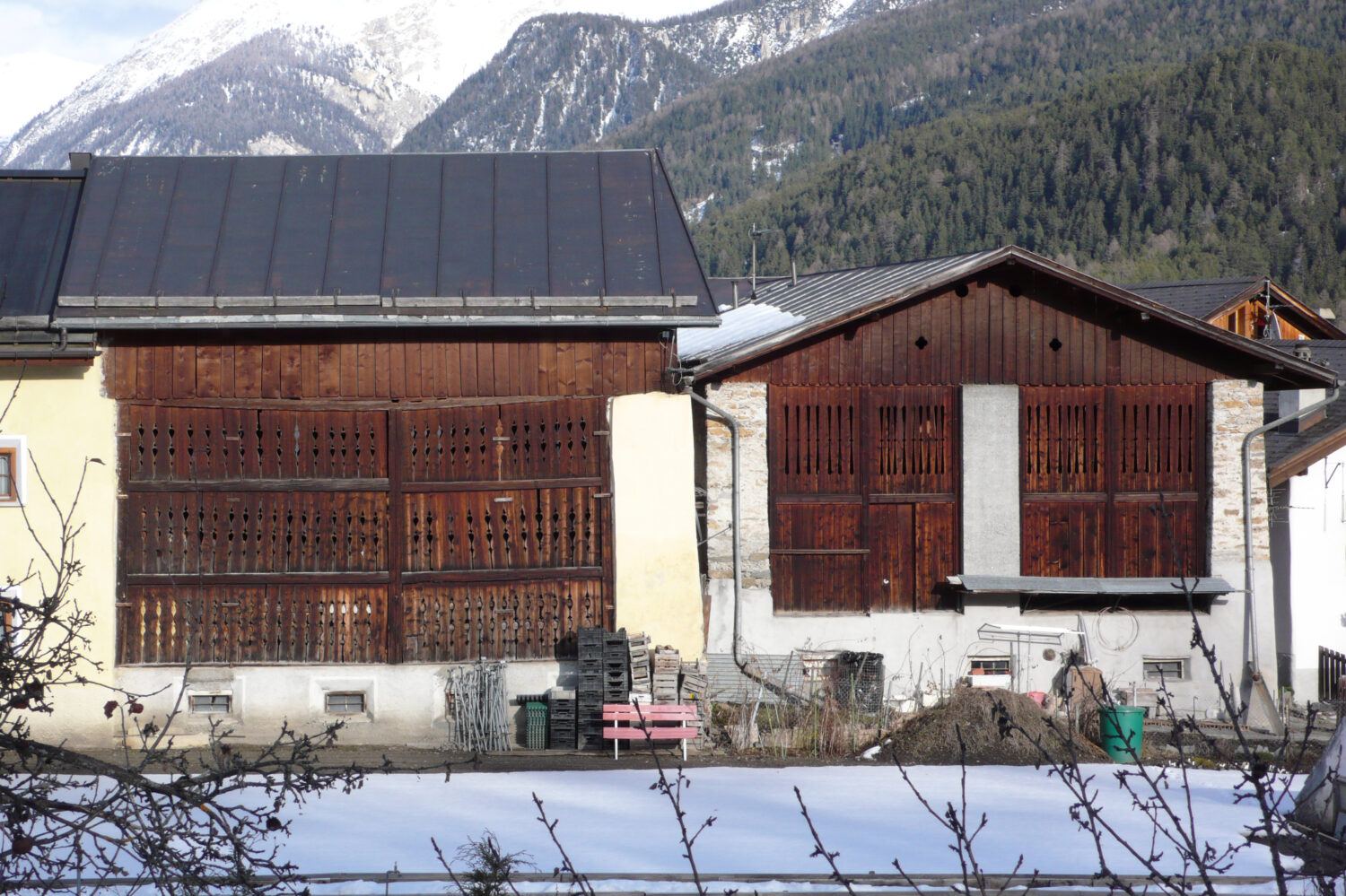 Bauliche Identität - Erste Engadiner Architekturtage 21.-23. Oktober 2021 in der Fundaziun Nairs in Scuol - Teil 1